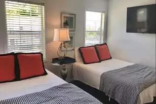 121 S Island Square Dr, Saint Simons, GA 31522 - Photo 7