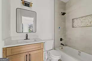 327 Ohm Ave, Scottdale, GA 30079 - Photo 37