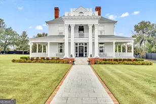 416 W Church St, Swainsboro, GA 30401 - Photo 1