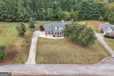 1305 Chester Place, McDonough, GA 30252 - Photo 9
