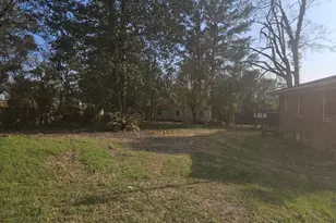 846 Harvey, Millen, GA 30442 - Photo 21