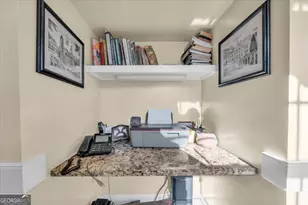 661 E Walton St, Madison, GA 30650 - Photo 13