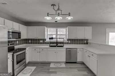 4041 Plantation Mill Drive, Buford, GA 30519 - Photo 9