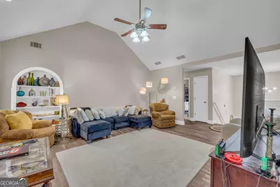 105 Hidden Lake Court, Hull, GA 30646 - Photo 9