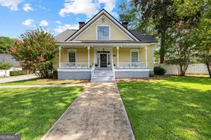 67 Clark St, Newnan, GA 30263 - Photo 1