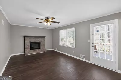 505 Rockborough Terrace, Stone Mountain, GA 30083 - Photo 9