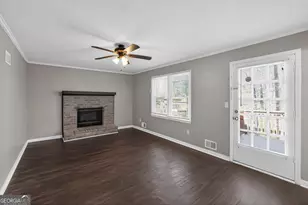 505 Rockborough Terrace, Stone Mountain, GA 30083 - Photo 9