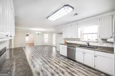 925 W Tanglewood Drive, Dublin, GA 31021 - Photo 15