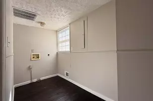 1675 Lake Lucerne Rd SW, Lilburn, GA 30047 - Photo 9