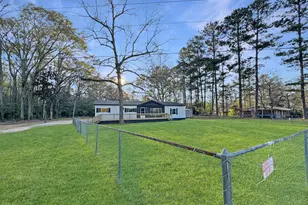 260 Blanchard Ave, Pine Mountain, GA 31822 - Photo 3