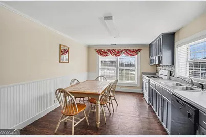 707 E McIntosh Road, Griffin, GA 30223 - Photo 7