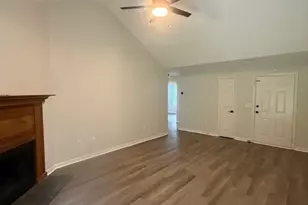 60 Doe Run Dr, Sharpsburg, GA 30277 - Photo 5