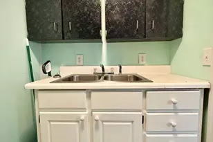 36 N Cromartie St, Hazlehurst, GA 31539 - Photo 27