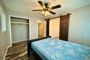 36 N Cromartie St, Hazlehurst, GA 31539 - Photo 13