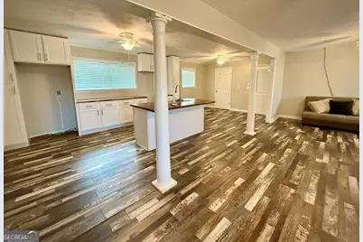 36 N Cromartie Street, Hazlehurst, GA 31539 - Photo 9