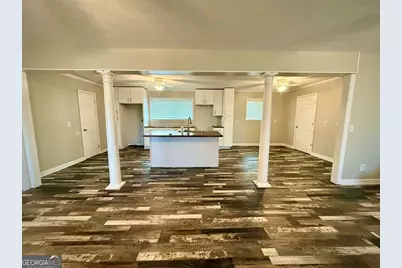 36 N Cromartie Street, Hazlehurst, GA 31539 - Photo 5