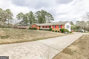 2925 Malvern Hill Dr, Macon, GA 31204 - Photo 5