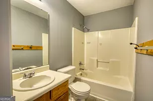 2313 Laura Ct NE, Milledgeville, GA 31061 - Photo 17