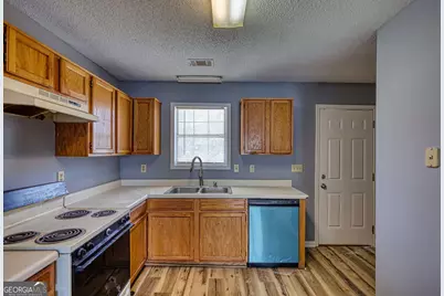 2313 Laura Court NE, Milledgeville, GA 31061 - Photo 11