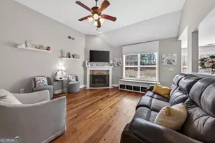 1111 Whispering Lakes Dr, Madison, GA 30650 - Photo 9