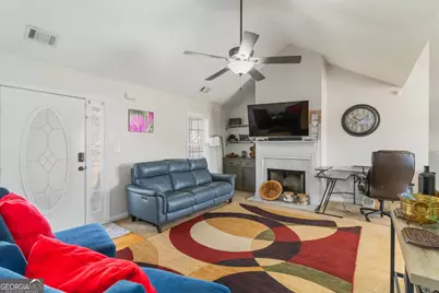 802 Spicebush Path, Locust Grove, GA 30248 - Photo 5