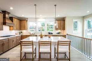 380 Sunset Hollow St, Sugar Hill, GA 30518 - Photo 3