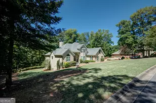 265 Broadmoor Dr, Fayetteville, GA 30215 - Photo 3