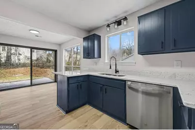 339 Park Ridge Circle, Riverdale, GA 30274 - Photo 15