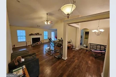 4900 Buckeye Place, Atlanta, GA 30349 - Photo 5