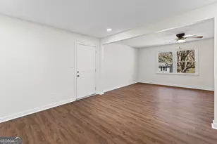 38 Camellia Dr, Newnan, GA 30263 - Photo 15