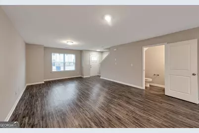 320 Ashigan Street, Union City, GA 30291 - Photo 5