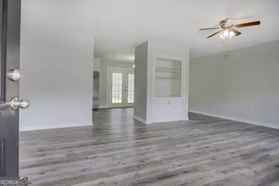 1430 Country Lane NE, Conyers, GA 30012 - Photo 5