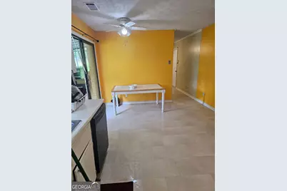 5784 Albans Circle, Lithonia, GA 30058 - Photo 11