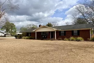 705 S Kennedy St, Metter, GA 30439 - Photo 45