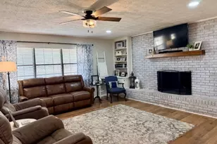 705 S Kennedy St, Metter, GA 30439 - Photo 9