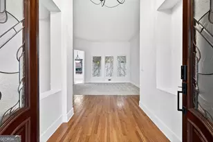 1235 Regency Center Dr SW, Atlanta, GA 30331 - Photo 5