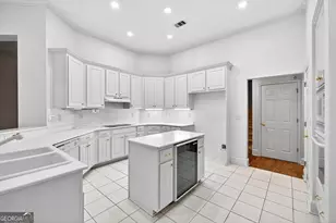 1235 Regency Center Dr SW, Atlanta, GA 30331 - Photo 15