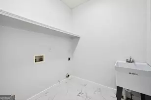 1235 Regency Center Dr SW, Atlanta, GA 30331 - Photo 35