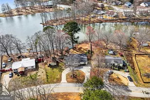 252 Lakeview Dr, Locust Grove, GA 30248 - Photo 5