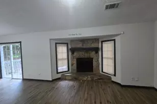 1758 Eric Cir, Lawrenceville, GA 30043 - Photo 5