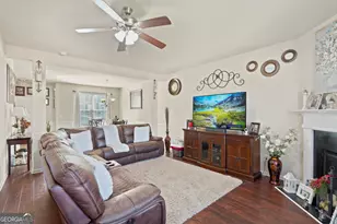 4353 Calidge Dr, Fairburn, GA 30213 - Photo 7