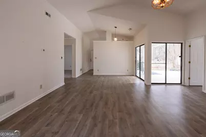 112 Glendale Drive, Peachtree City, GA 30269 - Photo 3