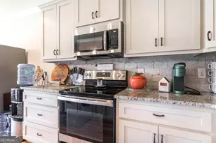 601 Charlestown Wy, Bonaire, GA 31005 - Photo 9