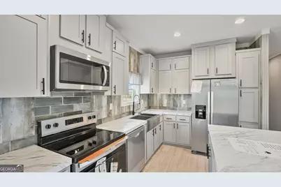 761 Hires Rd, Jesup, GA 31545 - Photo 7