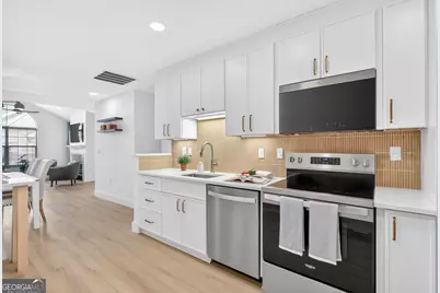 9103 Windrush Lane, Alpharetta, GA 30009 - Photo 3