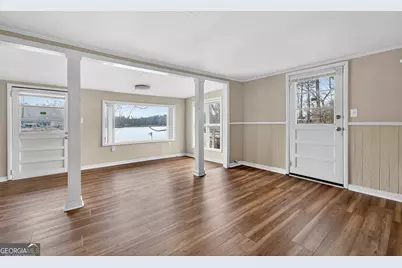 126 Elizabeth Circle, Jackson, GA 30233 - Photo 9