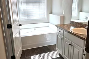 1700 Riveredge Walk, Loganville, GA 30052 - Photo 19