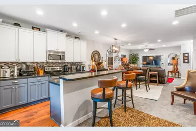 3634 Princeton Avenue, Atlanta, GA 30337 - Photo 3