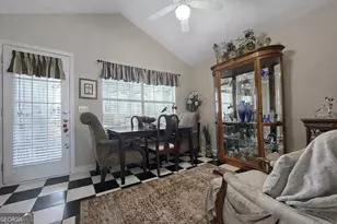 16 Intown Pl, Fayetteville, GA 30214 - Photo 7