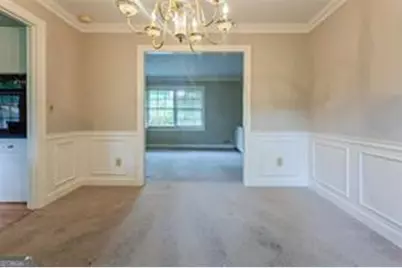 4722 Kenneth Drive SW, Lilburn, GA 30047 - Photo 7